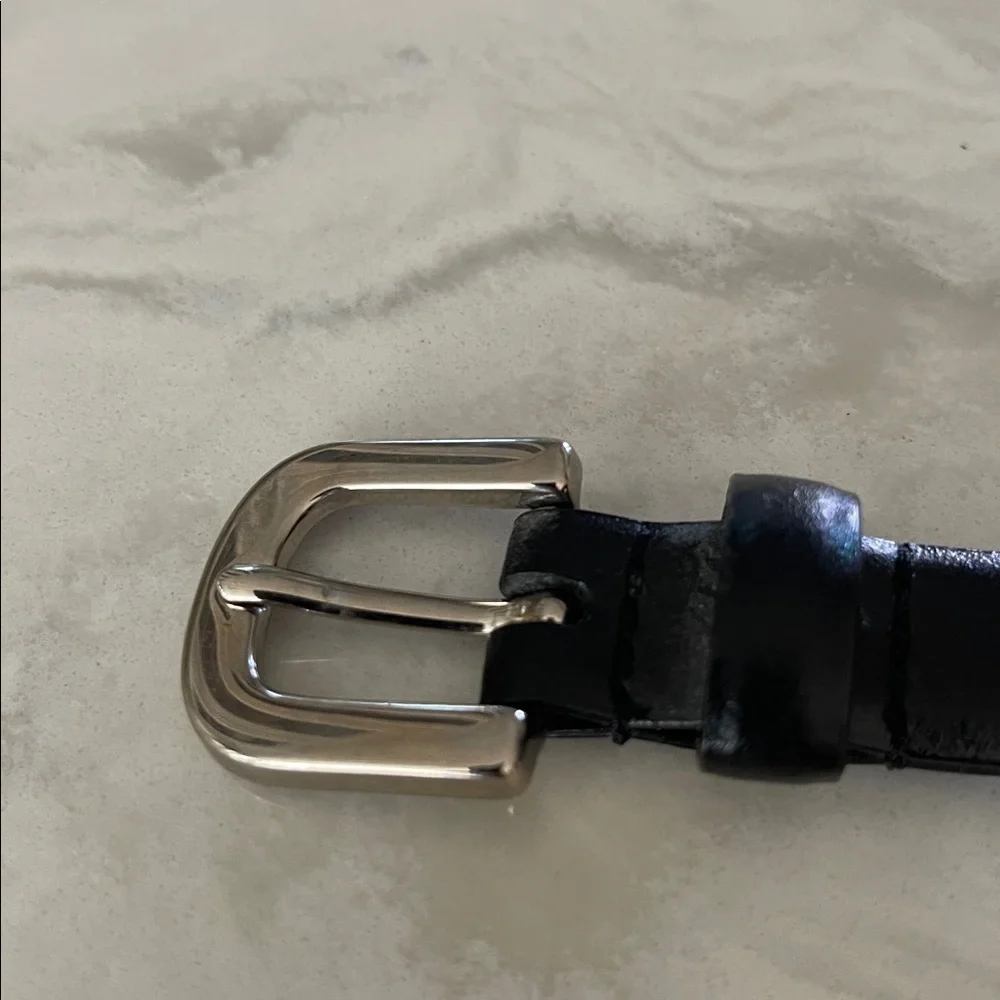 Amiee Lynn black leather belt silver tone oval links size M